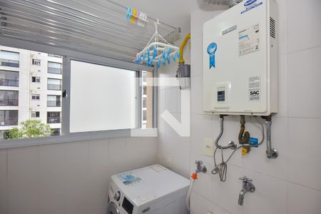 Apartamento à venda com 95m², 2 quartos e 2 vagas Apartamento à venda com 95m², 2 quartos e 2 vagasÁrea de Serviço