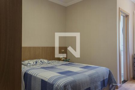 Casa à venda com 256m², 3 quartos e 7 vagas Casa à venda com 256m², 3 quartos e 7 vagasSuíte 3