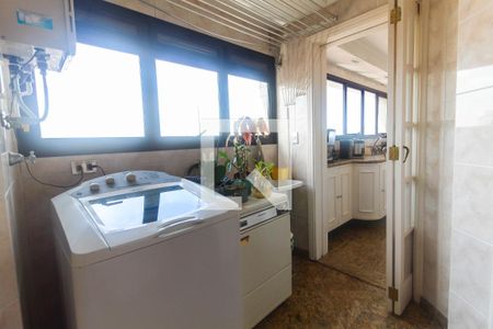 Apartamento à venda com 170m², 3 quartos e 3 vagasÁrea de Serviço