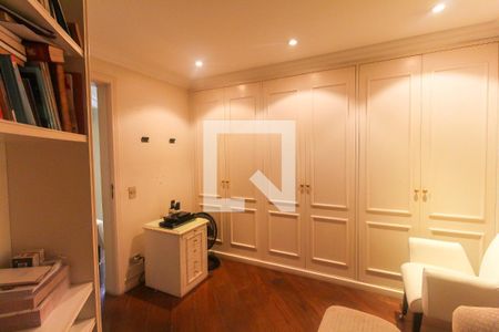 Apartamento à venda com 170m², 3 quartos e 3 vagasSuíte 1