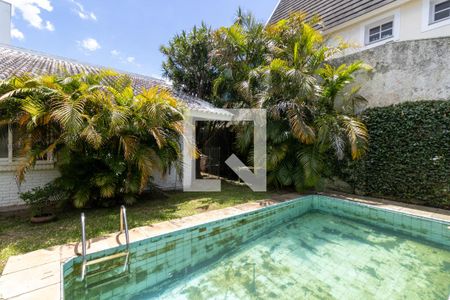 Casa à venda com 430m², 3 quartos e 4 vagasQuintal