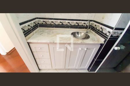 Apartamento à venda com 186m², 3 quartos e 3 vagasBanheiro Social