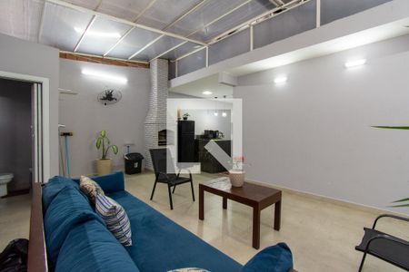 Casa à venda com 225m², 3 quartos e 6 vagas Casa à venda com 225m², 3 quartos e 6 vagasÁrea de lazer
