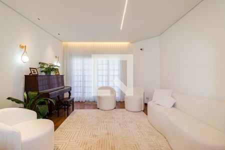 Casa para alugar com 4 quartos, 397m² em Jardim Morumbi, São Paulo