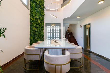 Casa para alugar com 4 quartos, 397m² em Jardim Morumbi, São Paulo