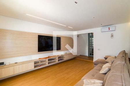 Casa para alugar com 4 quartos, 397m² em Jardim Morumbi, São Paulo