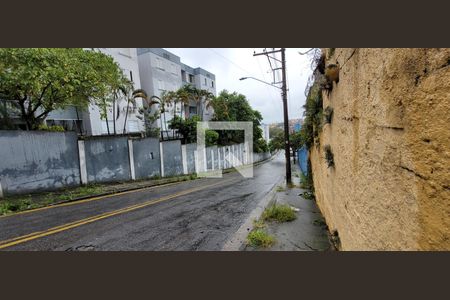 Apartamento para alugar com 68m², 2 quartos e 1 vagaVista Rua