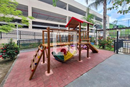 Apartamento para alugar com 55m², 2 quartos e 1 vagaÁrea comum - Playground
