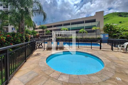 Apartamento para alugar com 55m², 2 quartos e 1 vagaÁrea comum - Piscina