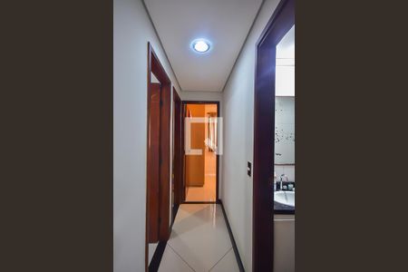 Apartamento à venda com 72m², 3 quartos e 2 vagasCorredor