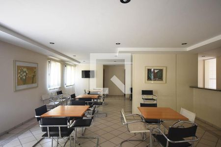 Apartamento à venda com 72m², 3 quartos e 2 vagasSalão de Festa