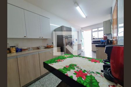 Apartamento à venda com 223m², 4 quartos e 3 vagasCozinha
