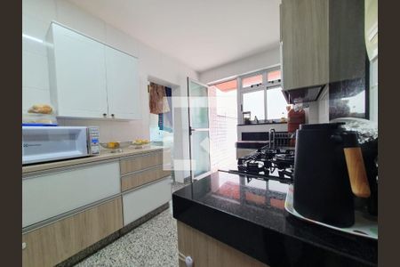 Apartamento à venda com 223m², 4 quartos e 3 vagasCozinha