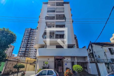 Apartamento para alugar com 95m², 3 quartos e 1 vagaFachada do Condomínio com placa