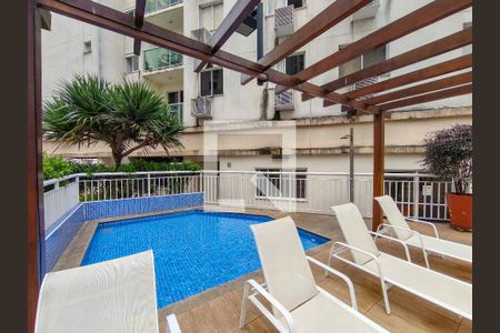 Apartamento para alugar com 51m², 2 quartos e 1 vaga Apartamento para alugar com 51m², 2 quartos e 1 vagaÁrea comum - Piscina