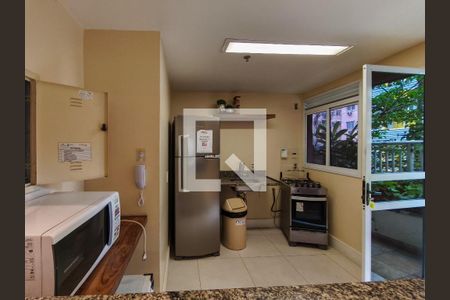 Apartamento para alugar com 51m², 2 quartos e 1 vaga Apartamento para alugar com 51m², 2 quartos e 1 vagaÁrea comum - Salão de festas
