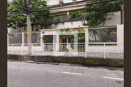 Apartamento para alugar com 51m², 2 quartos e 1 vaga Apartamento para alugar com 51m², 2 quartos e 1 vagaFachada e portaria