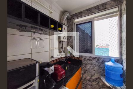 Apartamento para alugar com 51m², 2 quartos e 1 vaga Apartamento para alugar com 51m², 2 quartos e 1 vagaCozinha e Área de Serviço