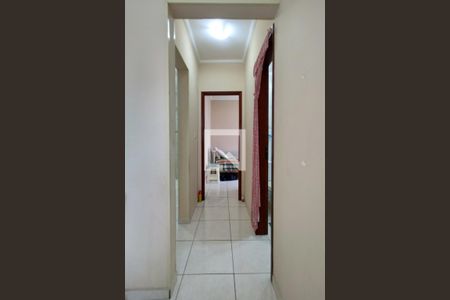 Corredor de apartamento para alugar com 1 quarto, 38m² em Nova Mirim, Praia Grande