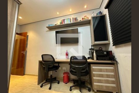 Casa à venda com 3 quartos, 100m² em Vila Ema, São Paulo