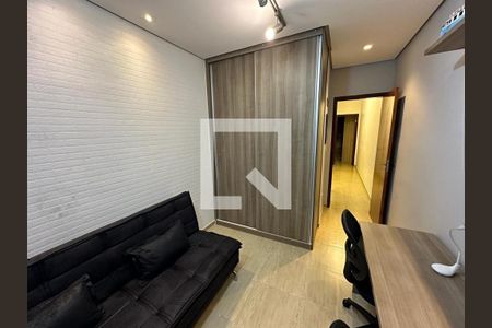Casa à venda com 3 quartos, 100m² em Vila Ema, São Paulo
