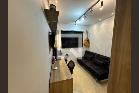 Casa à venda com 3 quartos, 100m² em Vila Ema, São Paulo