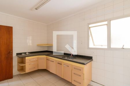 Apartamento à venda com 75m², 2 quartos e 1 vaga Apartamento à venda com 75m², 2 quartos e 1 vagaCozinha