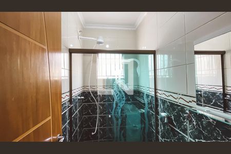 Casa para alugar com 170m², 3 quartos e 2 vagasBanheiro