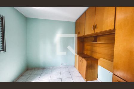 Casa para alugar com 170m², 3 quartos e 2 vagasQuarto 2