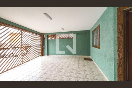 Casa para alugar com 170m², 3 quartos e 2 vagasGaragem