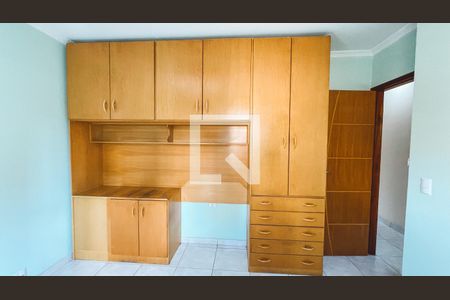 Casa para alugar com 170m², 3 quartos e 2 vagasQuarto 2