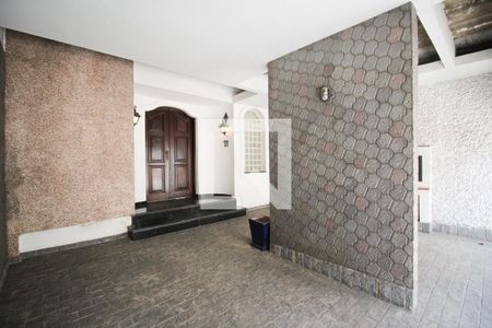 Casa à venda com 123m², 3 quartos e 2 vagasGaragem