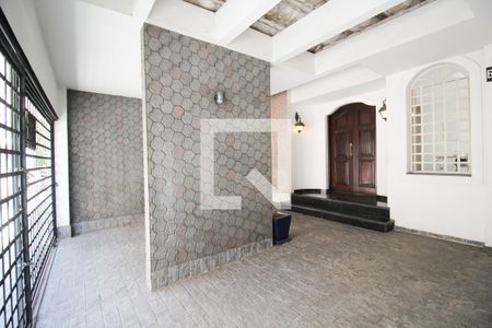 Casa à venda com 123m², 3 quartos e 2 vagasGaragem