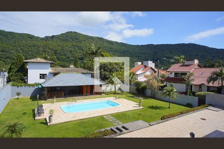 Casa de condomínio para alugar com 1200m², 3 quartos e 4 vagasVista piscina