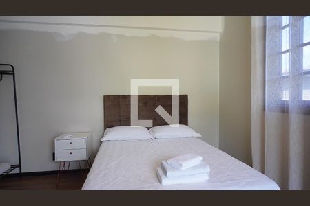 Casa de condomínio para alugar com 1200m², 3 quartos e 4 vagasSuíte 2