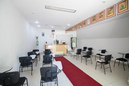 Apartamento para alugar com 56m², 1 quarto e 1 vaga Apartamento para alugar com 56m², 1 quarto e 1 vagaÁrea comum - Espaço de oração