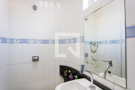 Casa à venda com 260m², 3 quartos e 5 vagasBanheiro do quarto 1