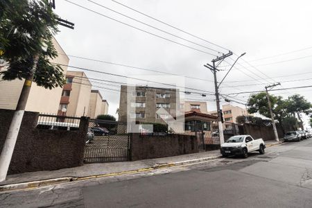 Apartamento à venda com 45m², 2 quartos e 1 vaga Apartamento à venda com 45m², 2 quartos e 1 vagaFachada