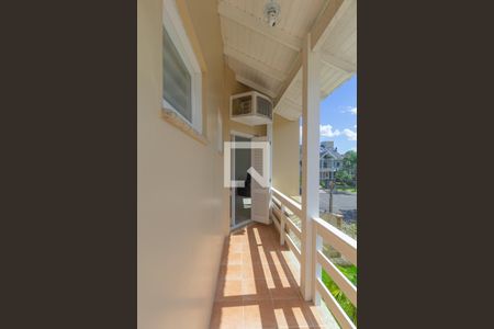 Casa à venda com 270m², 5 quartos e 3 vagasVaranda da Suíte 1