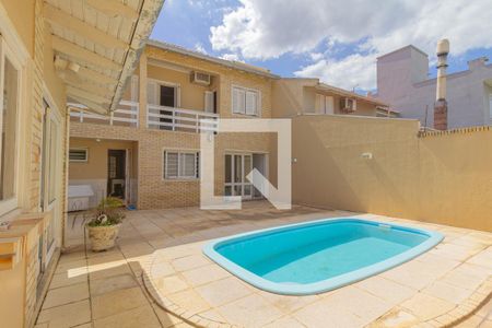 Casa à venda com 270m², 5 quartos e 3 vagasÁrea externa