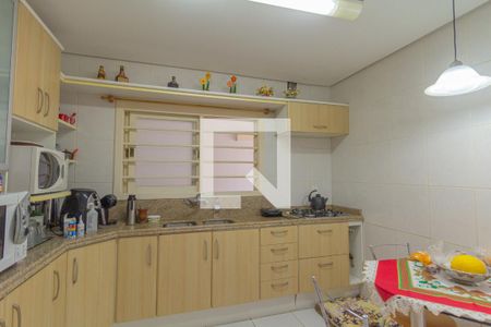 Casa à venda com 270m², 5 quartos e 3 vagasCozinha