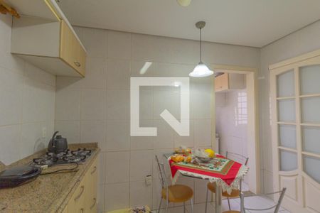 Casa à venda com 270m², 5 quartos e 3 vagasCozinha