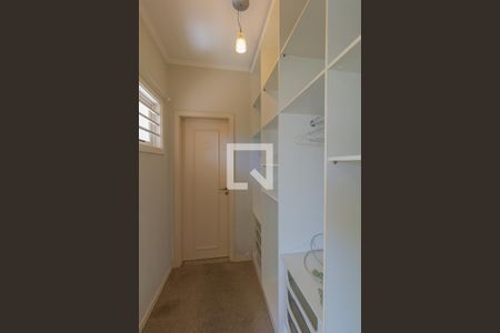 Casa à venda com 270m², 5 quartos e 3 vagasCloset da suíte 1