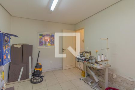 Casa à venda com 270m², 5 quartos e 3 vagasQuarto 5