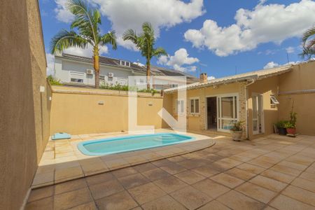 Casa à venda com 270m², 5 quartos e 3 vagasÁrea externa