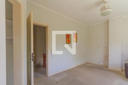 Casa à venda com 270m², 5 quartos e 3 vagasSuíte 1