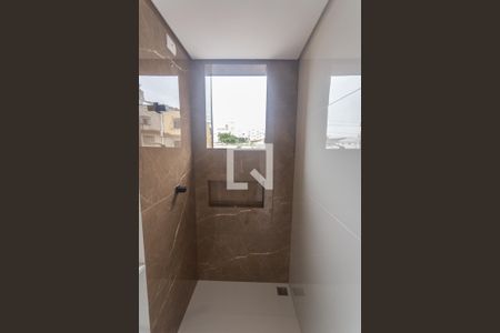 Apartamento à venda com 86m², 3 quartos e 2 vagas Apartamento à venda com 86m², 3 quartos e 2 vagasBanheiro da Suíte