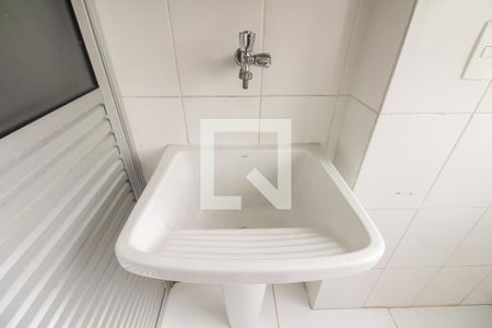 Apartamento à venda com 52m², 2 quartos e 1 vaga Apartamento à venda com 52m², 2 quartos e 1 vagaÁrea de Serviço