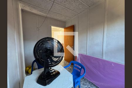 Casa à venda com 80m², 2 quartos e 1 vagaQuarto 