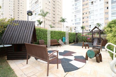 Apartamento para alugar com 79m², 2 quartos e 2 vagasÁrea comum - Playground